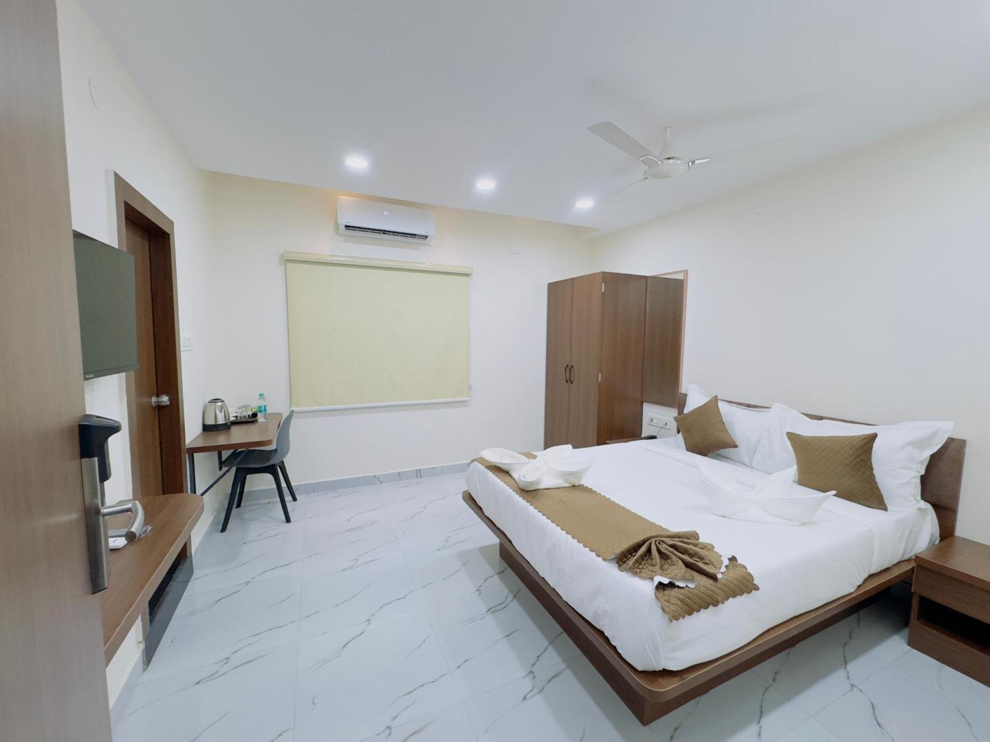 Hotel Apex Inn Hyderabad Airport Exterior photo